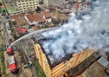 VIDEO Imaginile dezastrului lăsat în urmă de incendiul din Complexul Studențesc