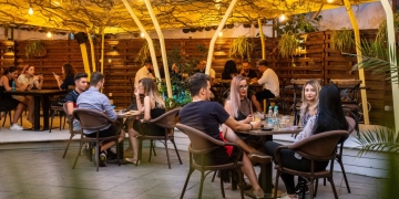 Alimente expirate și mizerie! Asta au găsit în școli, spitale, restaurante și magazine, inspectorii de la Direcția de Sănătate Publică Timiș