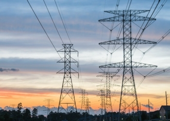 Enel întrerupe energia electrică. Află unde