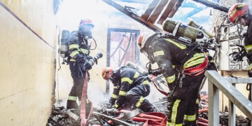 Un cablu electric supraîncălzit, lipit de o scândură de lemn a dus la incendiul din Complexul Studențesc