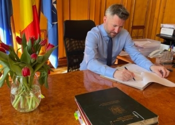 Comuna Checea rămâne fără primar! Edilul fost eliberat din funcție de prefectul de Timiș