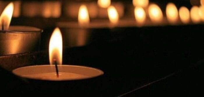 De Ziua Mondială a Teatrului, publicul este întâmpinat de mesajul STOP THE WAR!