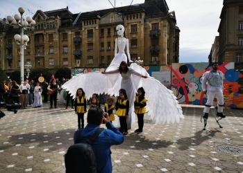 Ce faci astăzi? Târgul de Paște poate fi un motiv să ieși la plimbare