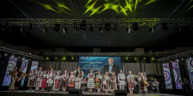 Un băiat de 15 ani a impresionat audiența și și-a adjudecat marele premiu al Festivalului ”Gelu Stan”