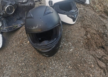 Accident pe DN79 A. Doi tineri au ajuns la spital