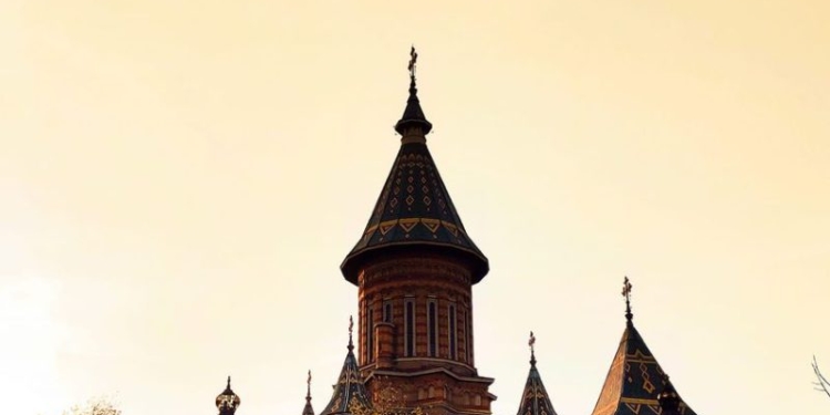 Vezi aici programul slujbelor în Vinerea Mare la Timișoara