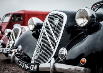 După doi ani de absență, Retroparada Primăverii se întoarce la Timișoara