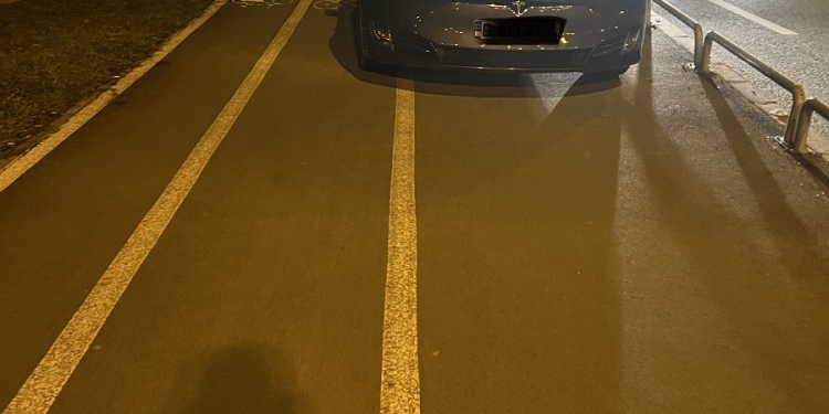 Viață grea pentru șoferii din Timișoara! Zeci au fost amendați că și-au parcat mașinile pe pistele de biciclete