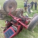 Un bărbat a murit după ce tractorul pe care îl conducea a căzut peste el