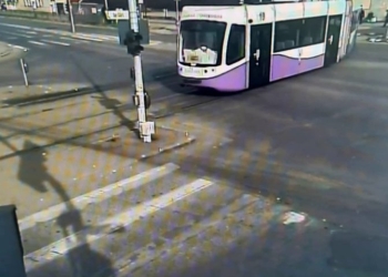 VIDEO Tramvai deraiat la Gara de Nord, din cauza vitezei excesive