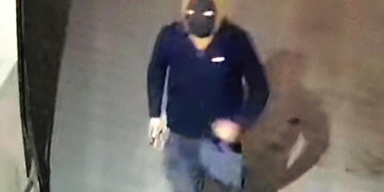 După ce au pierdut 19 mii de lei, au înscenat o tâlhărie ca să-și recupereze banii