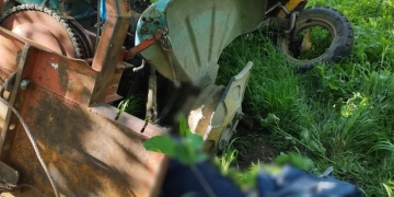Un bărbat din vestul țării și-a găsit sfârșitul sub roțile unui tractor