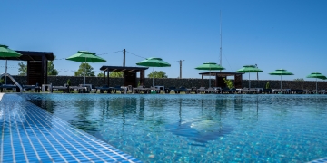 FOTO. Ștrandul din Variaș, redeschis! Condiții de top, distracție maximă și vara aceasta