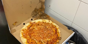 VIDEO Un restaurant din centrul Timișoarei a fost închis, temporar, de comisarii de la Protecția Consumatorilor