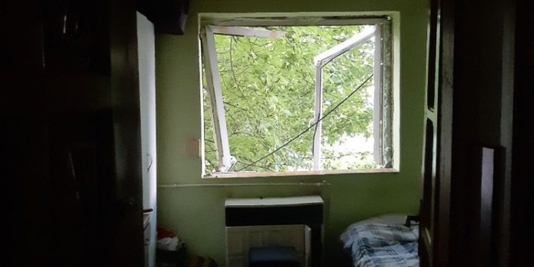 La un pas de tragedie. Explozie într-un bloc din Lugoj. O persoană a ajuns la spital