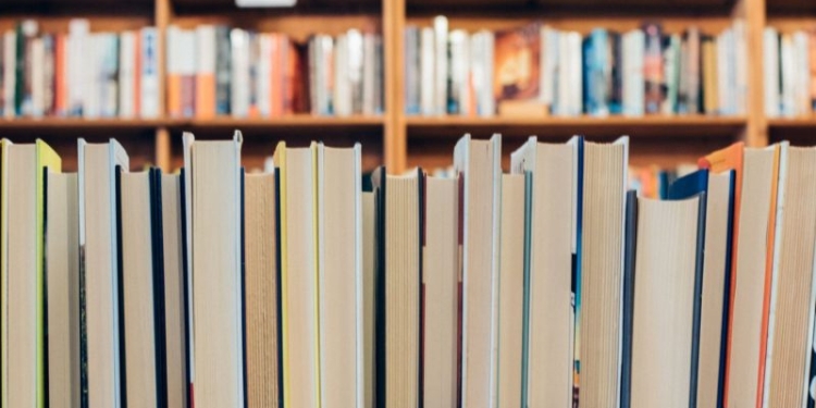 Târg de Carte în Piața Libertății din Timișoara