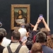 VIDEO Un bărbat a aruncat cu o prăjitură în celebra pictură „Mona Lisa„ lui  Leonardo da Vinci