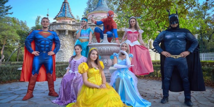 Cum se sărbătorește 1 iunie în Comloșu Mare. Primăria le-a pregătit multe surprize celor mici