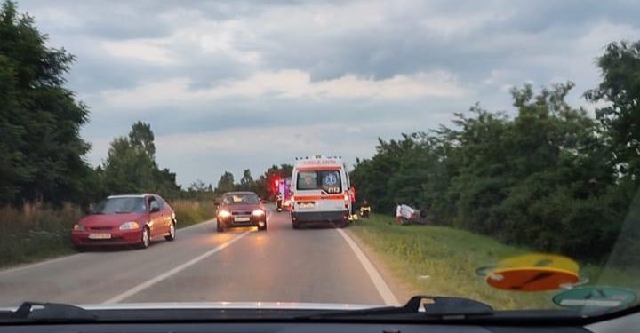 VIDEO Patru persoane rănite într-un accident în zona localității Albina. Printre răniți, un copil de 1 an