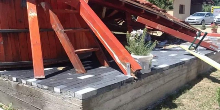 Subprefectul judeţului Sălaj, Virgil Ţurcaş, a murit după ce acoperișul unui foișor s-a prăbușit peste el