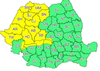 Vijelii și grindină în Timiș! A fost emis un cod galben de vreme de ploi torențiale