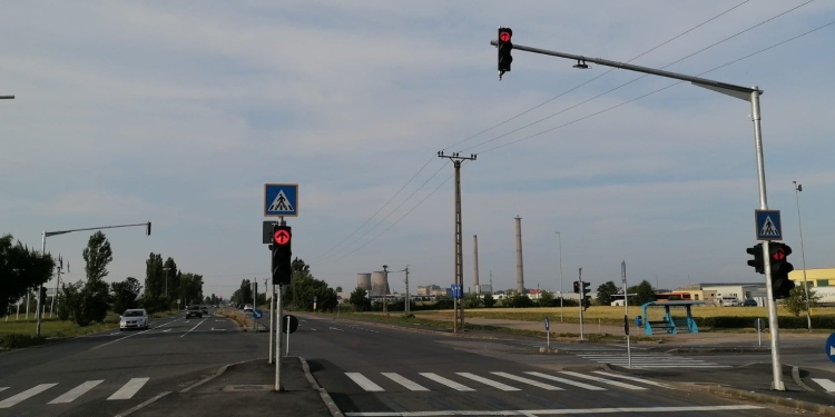 Pentru prevenirea accidentelor, intersecția de la Incontro a fost semaforizată