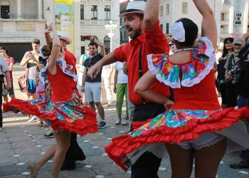 După doi ani de pauză, Festivalul Inimilor revine în Parcul Rozelor