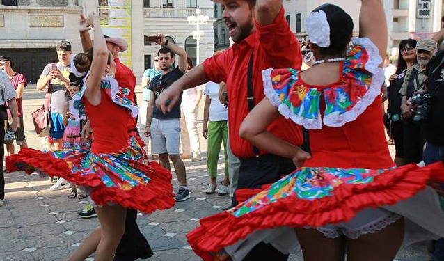 După doi ani de pauză, Festivalul Inimilor revine în Parcul Rozelor