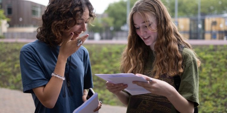 Nicio medie de 10 la Bacalaureat, în Timiș! Dar cu grad de promovare de 69%