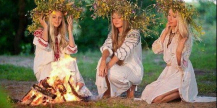 Cine sunt Sânzienele? Sărbătoarea de Sânziene are loc pe 24 iunie