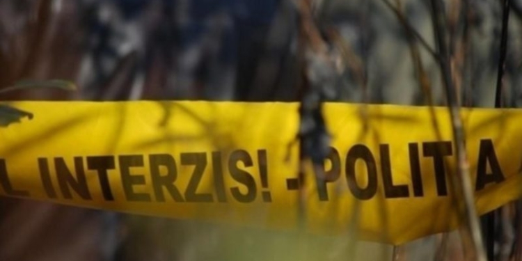 Un paznic de vânătoarea a fost găsit împușcat în propria mașină