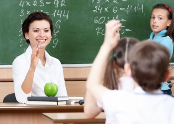 Dascălii din Timiș nu se înghesuie să fie directori de școli