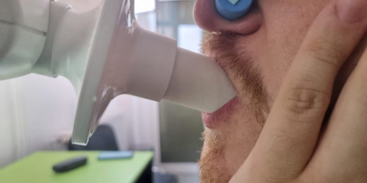 Aparat unic în vestul României. Măsoară rezistența pulmonară pe căile respiratorii