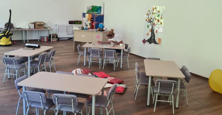 Primarul din Sânandrei își face… temele. Unitățile de învățământ, gata de întâlnirea cu elevii