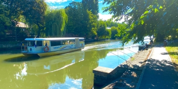 Vaporetto pentru tine! Închiriază o ambarcațiune STPT și distrează-te cu cei dragi