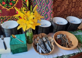 Sfârșit de săptămână inedit într-un sat din Timiș. Banat Brunch la Pietroasa și noapte în cortul din  grădina casei