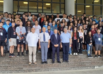 100 de elevi din toată țara au venit la Electronics Summer University, de la UPT