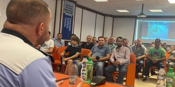 Șoferii STPT, instruiți de polițiști