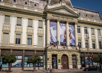 Echipamente IT pentru studenți și dotări moderne, la Universitatea „Aurel Vlaicu” din Arad