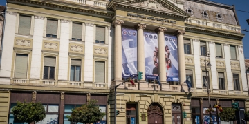 Echipamente IT pentru studenți și dotări moderne, la Universitatea „Aurel Vlaicu” din Arad