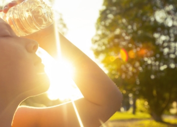 Nu scăpăm de caniculă. Codul galben se prelungește