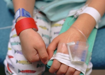 Copiii, afectați de un nou virus foarte contagios. Cum se manifestă „gripa tomatelor”