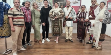 Expoziție de costume tradiționale din Muntenia la Muzeul Satului Bănățean