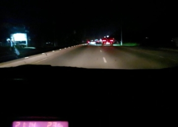 VIDEO La Moșnița Nouă e beznă! Și la propriu, și la figurat