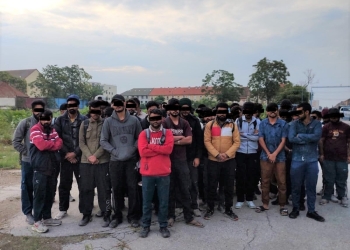 Clădire părăsită din Timișoara, transformată în adăpost pentru migranți