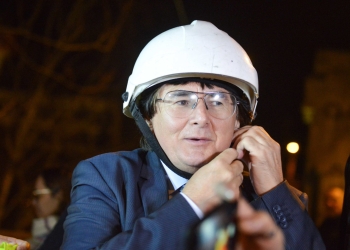 „Dominic, nici nu știi cât de Lae începi să fii!”