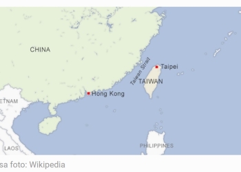 China a lansat rachete balistice în zona Taiwan