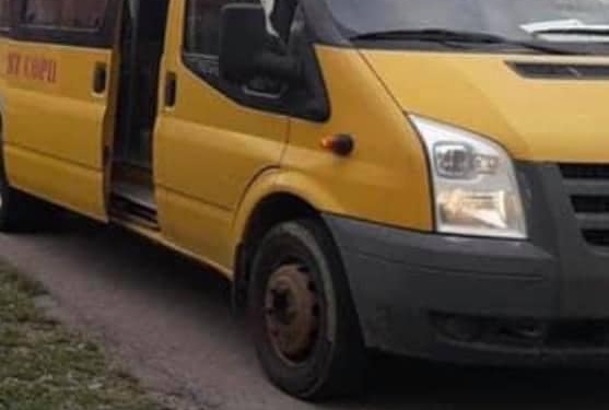 Educația este o prioritate! O comună din Timiș asigură transportul elevilor spre licee din județ