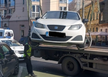 Amenzi pentru cei care au parcat pe locurile de încărcare ale mașinilor electrice