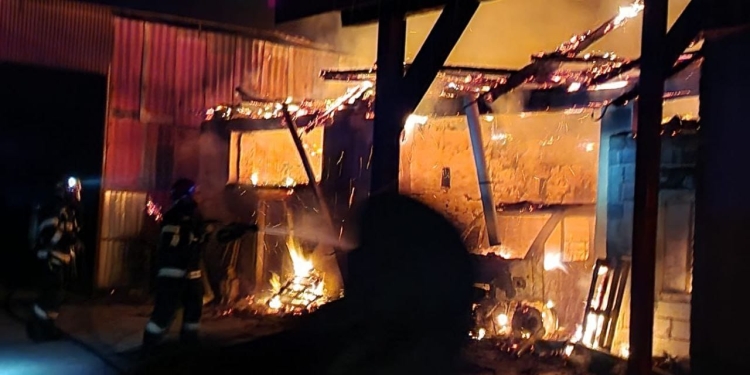 Noapte grea pentru pompierii din Timiș